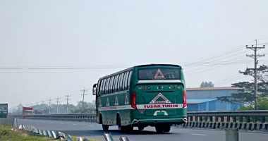 একটি বাস একটি প্লেনের চেয়ে নিরাপদ?